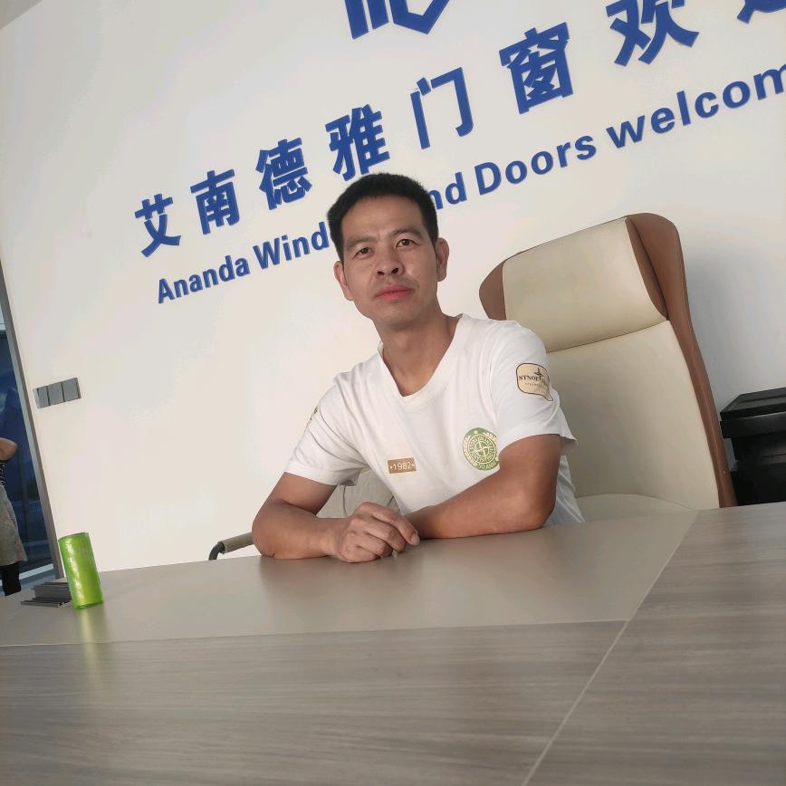 超级门窗工厂向凯