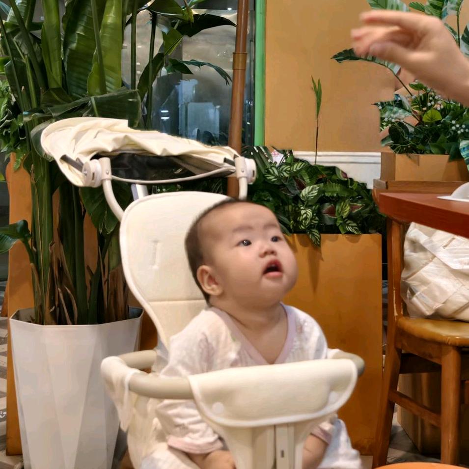 莞莞