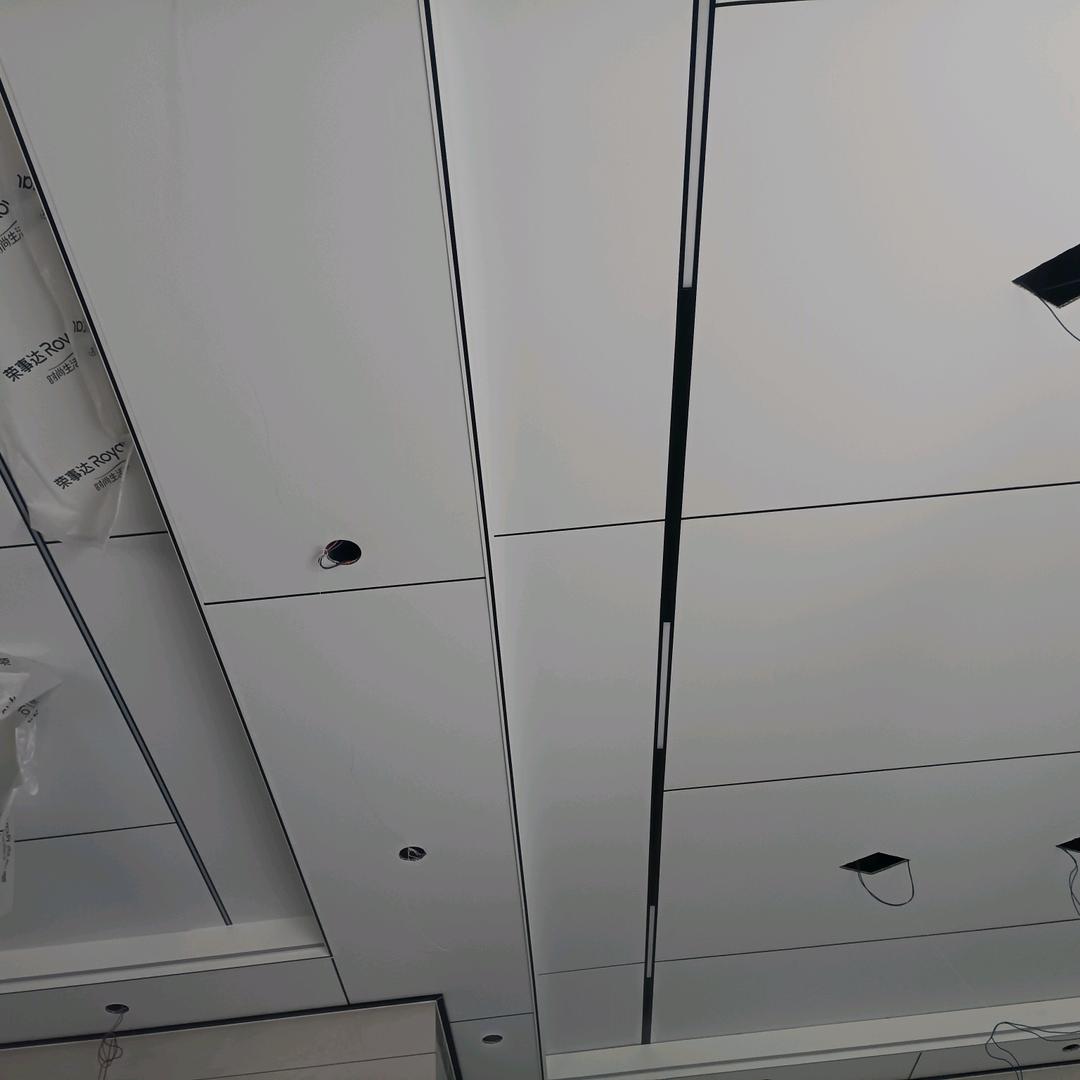 用户818