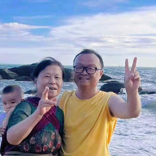 曹恩+曹恩