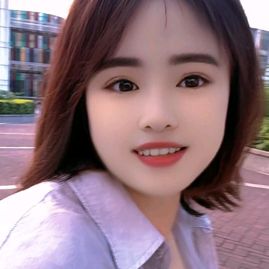 时尚美牙