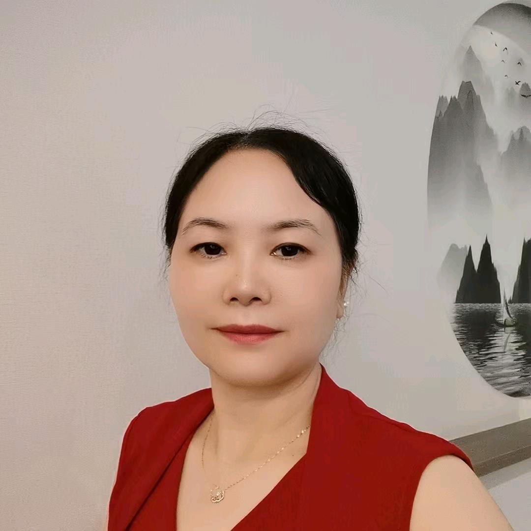 胡洁在江油