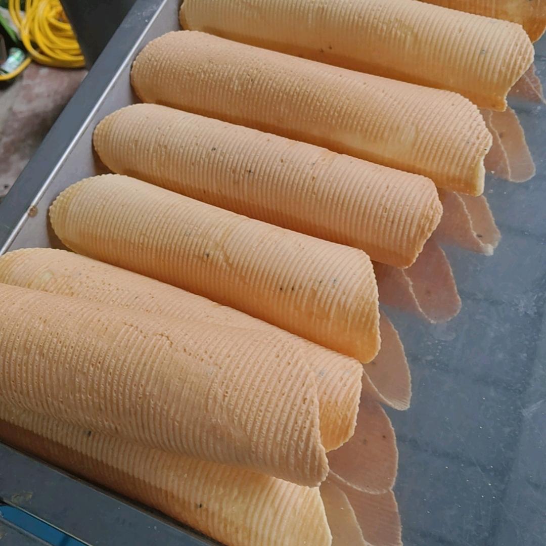 手工香酥鸡蛋卷
