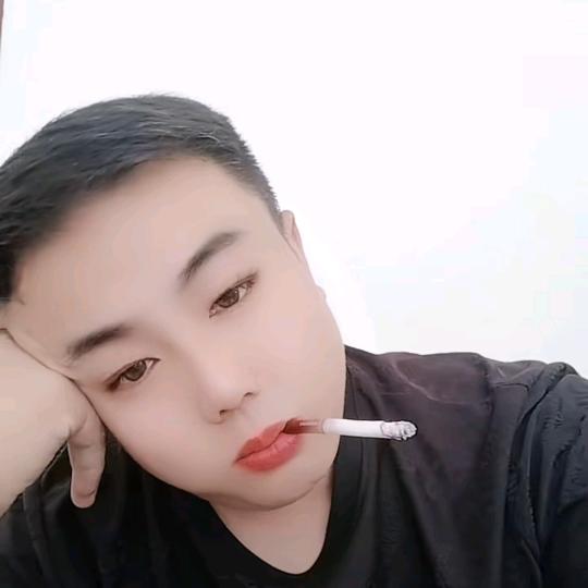 👑何总💯🇨🇳