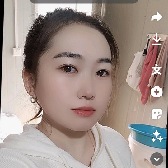 开心女孩