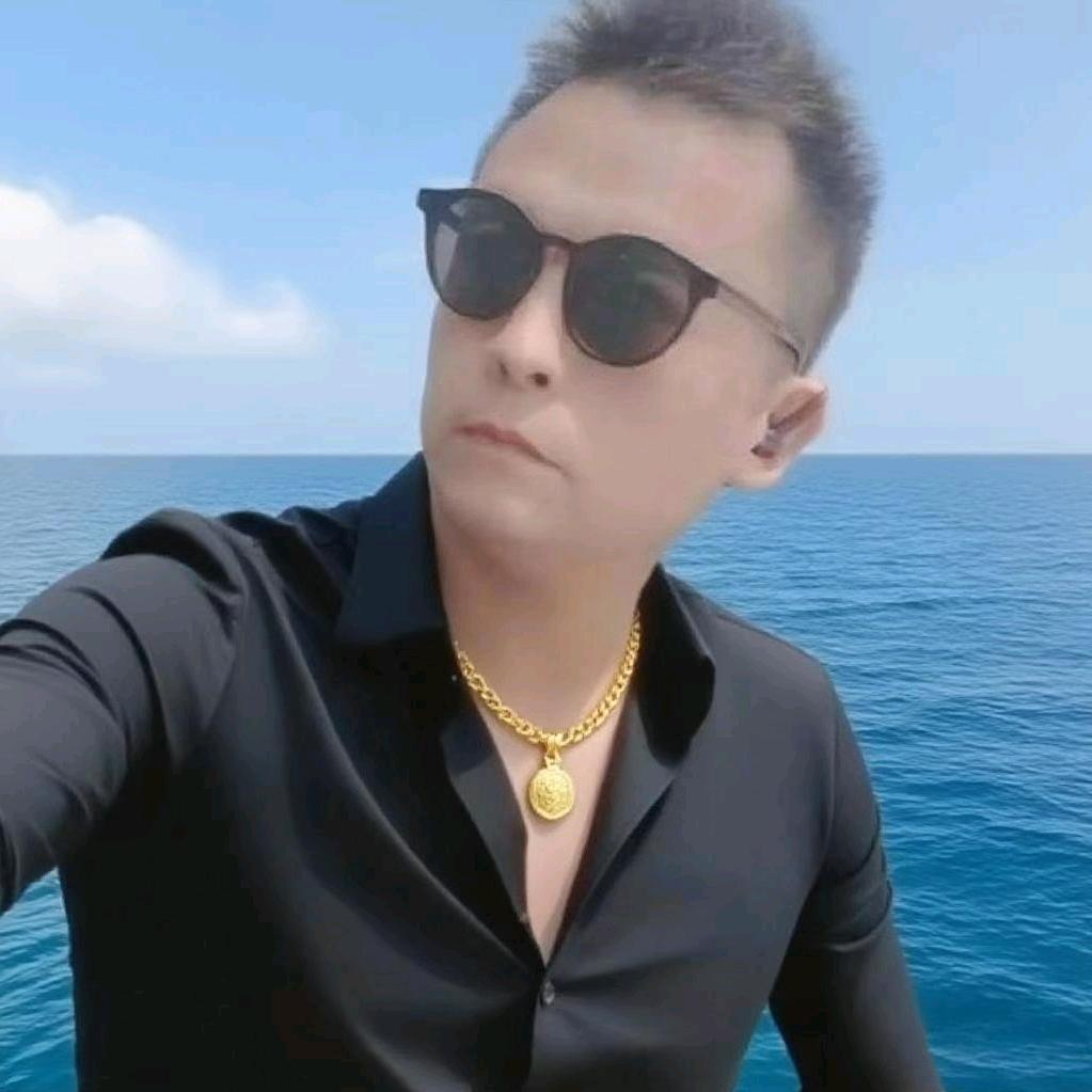 王华（舞蹈）单身
