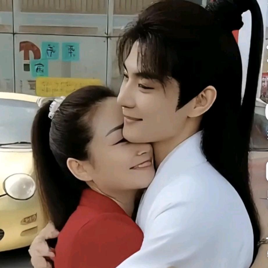 ❤生活在苦我都要笑😂❤️