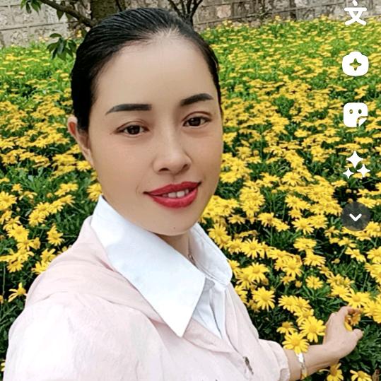 开心果单身妹