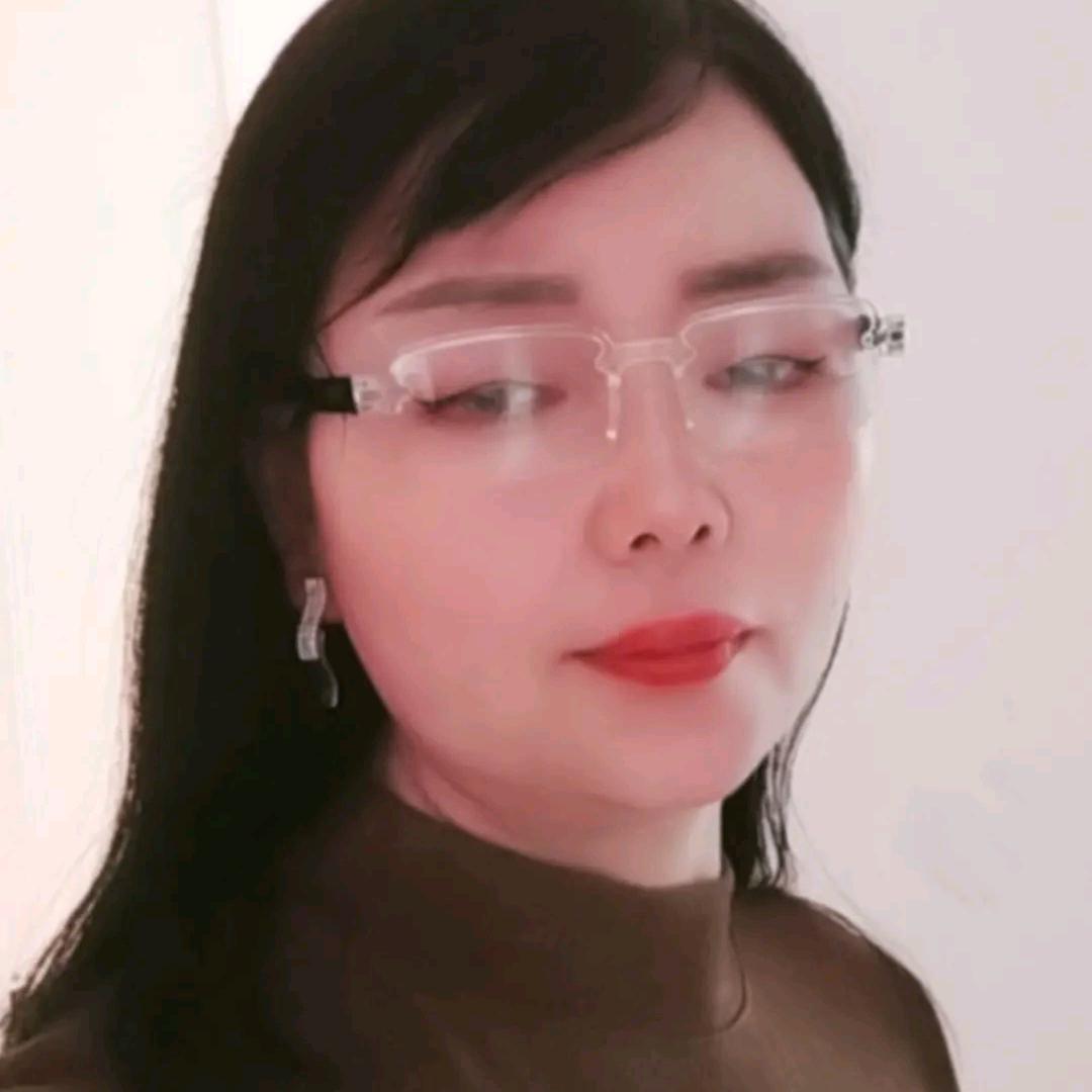 开心每一天，🌹🌹🌹❤️❤️❤️