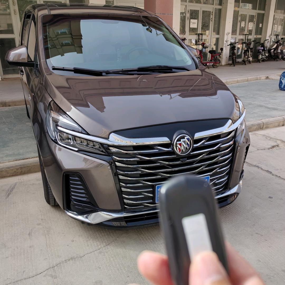 喀什旅游包车商务车租赁