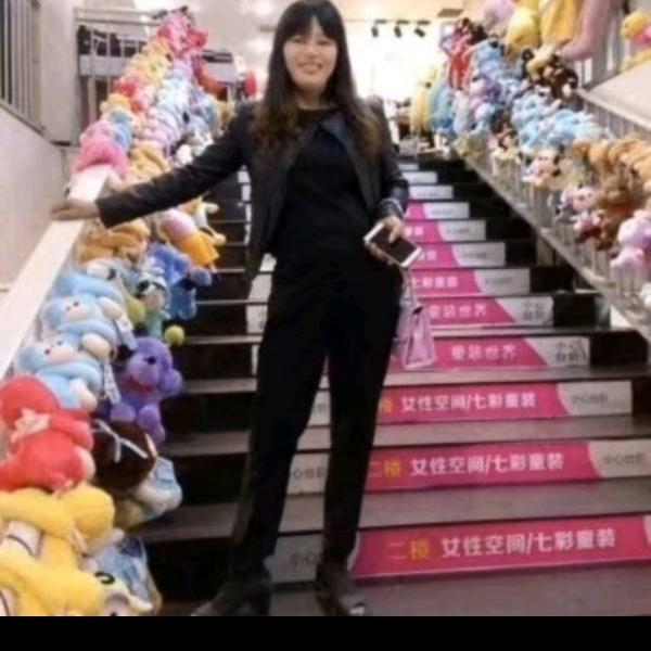 曾金兰。烧烤好吃不贵