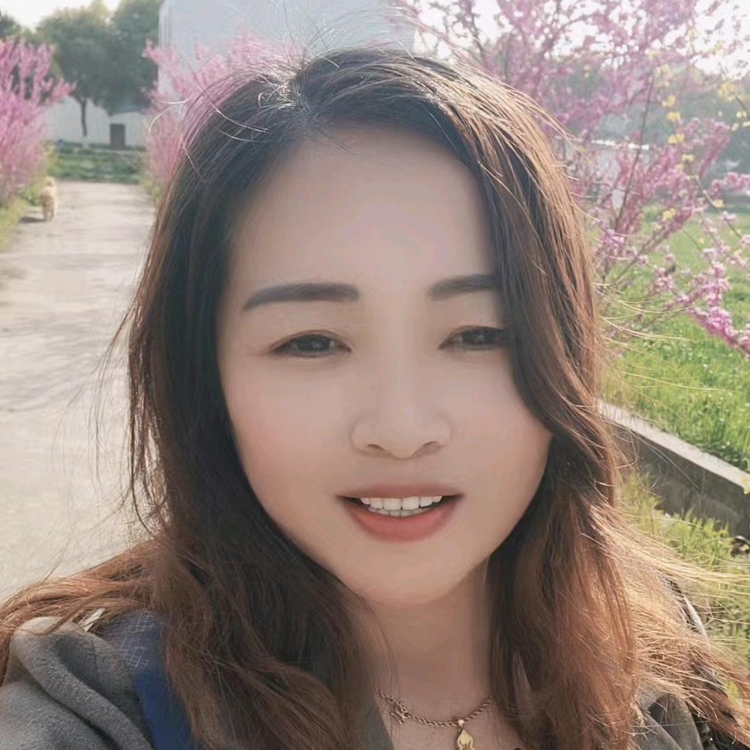 芸芸