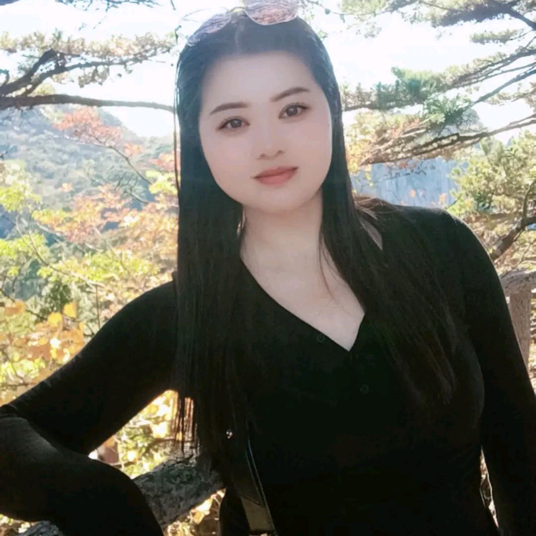 煌中煌酱板鸭🌻