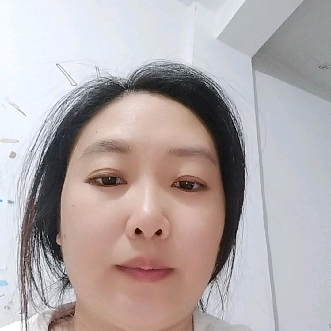 佳英