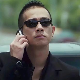 不做大哥好多年