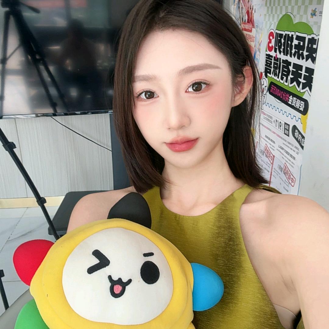 冰冰不懂球⚽️