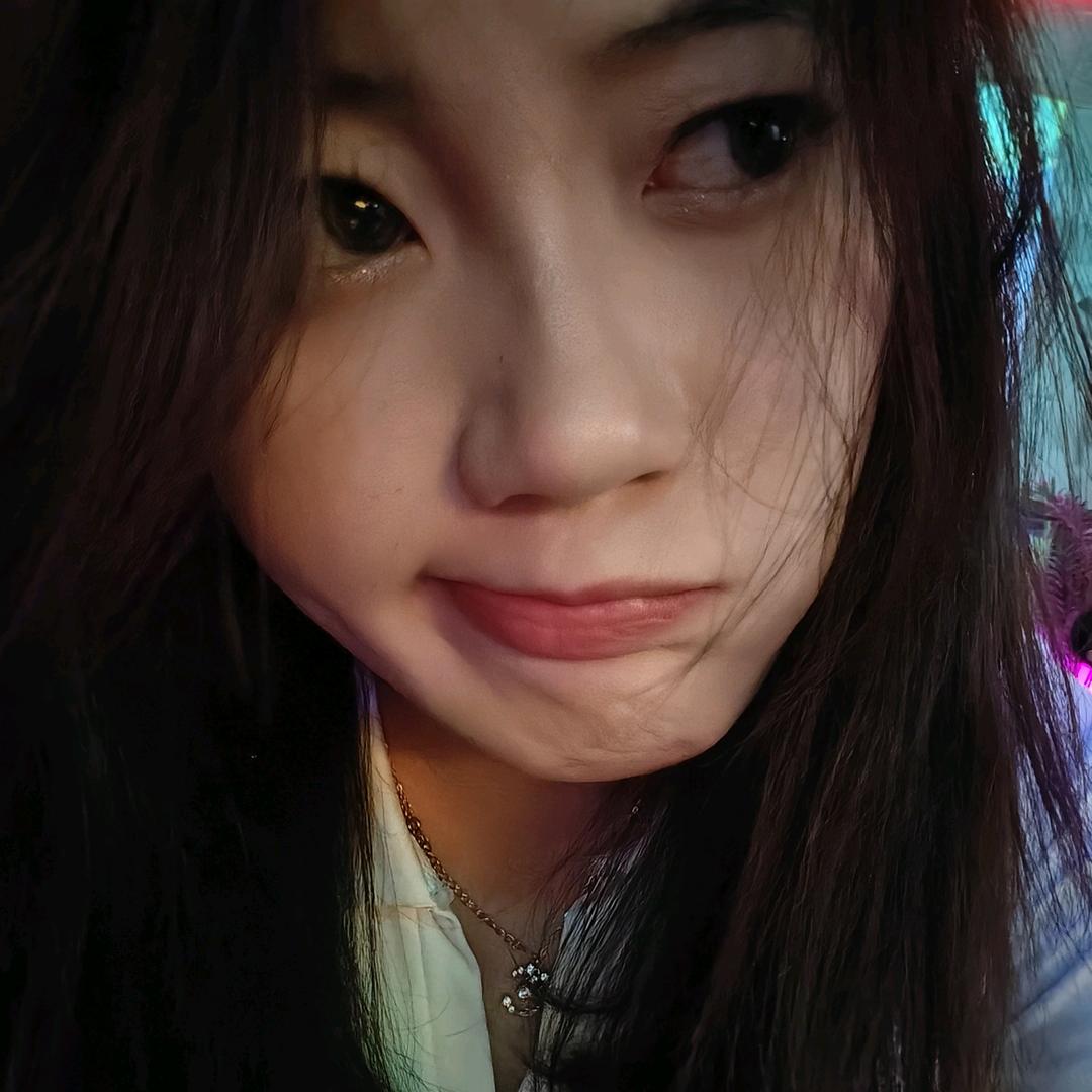 柒崽不爱吃糖