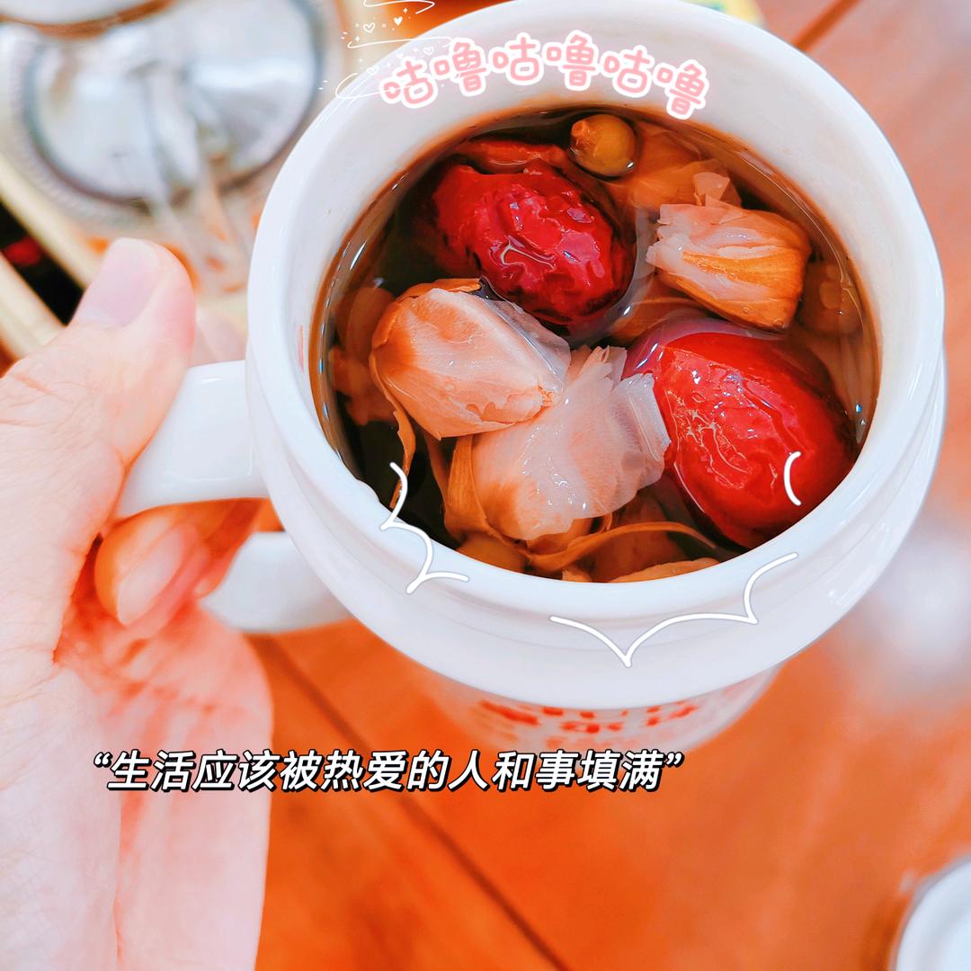 月月