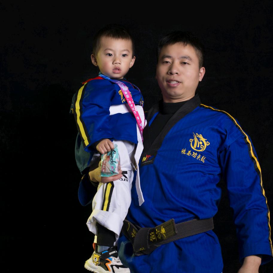 一鸣爸爸运动育儿