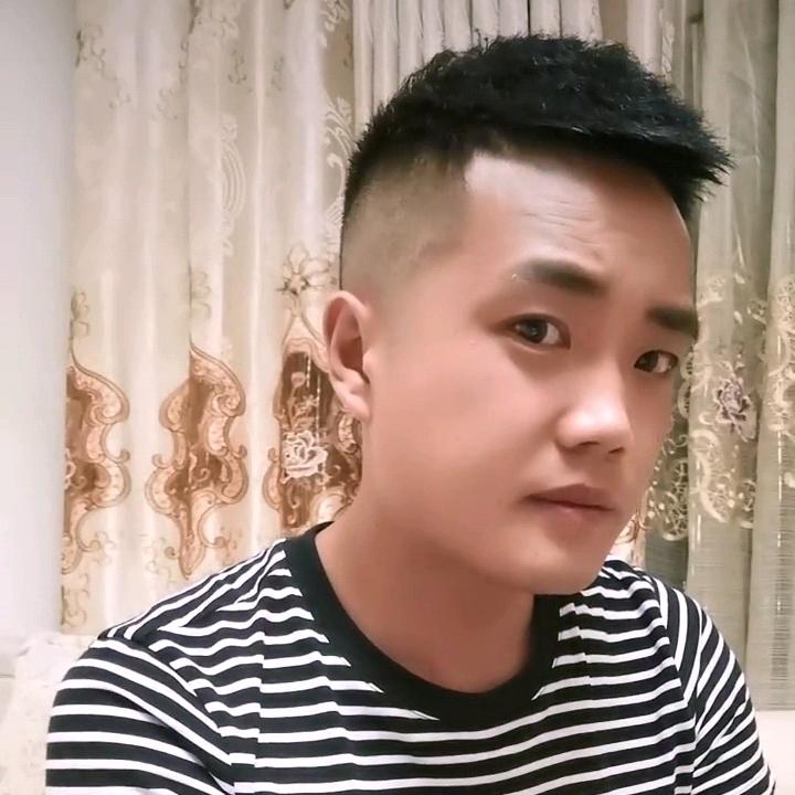 贵阳带证网约车 收 售 小宝
