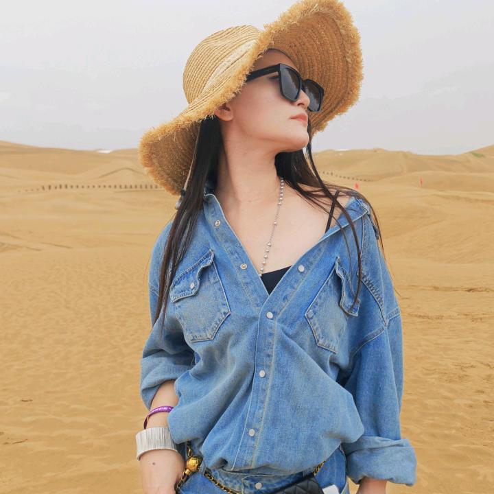 小菲本人