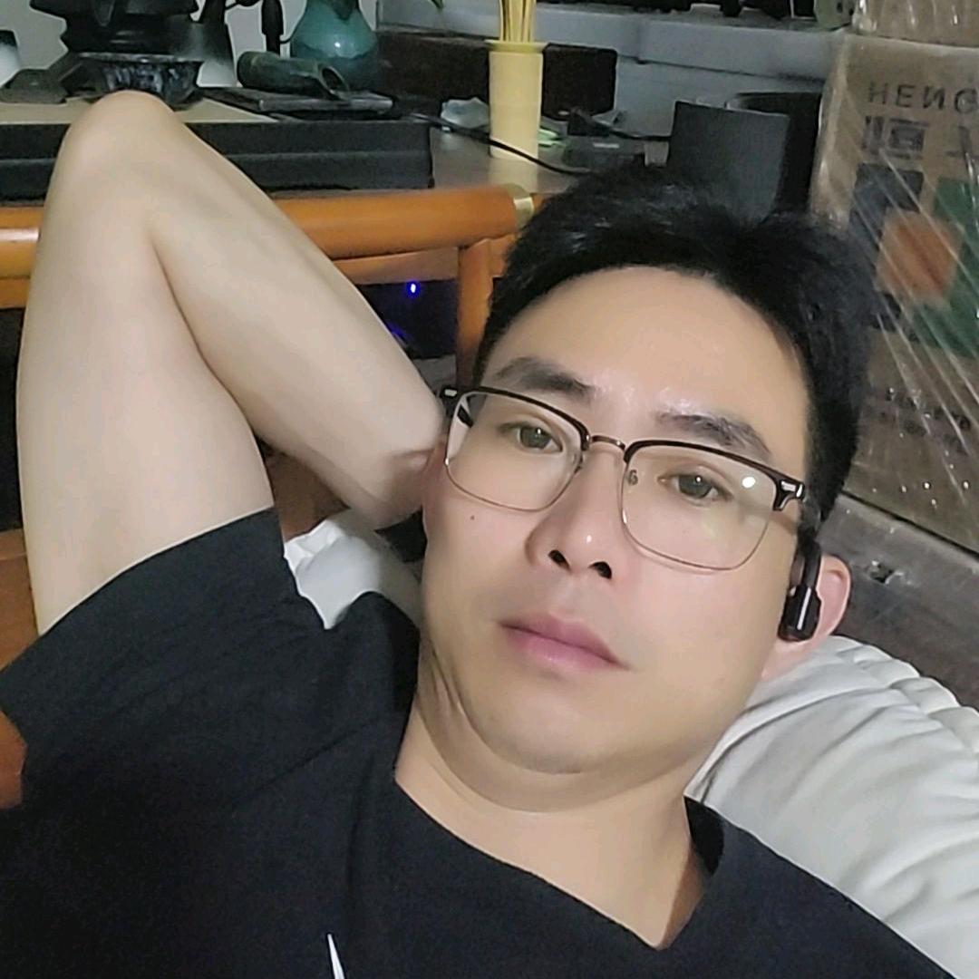 冻龄大叔