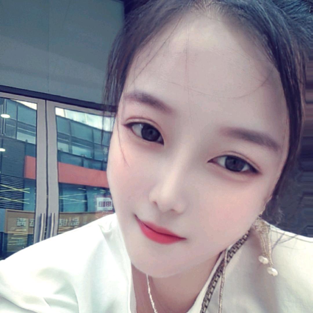 90后家政保洁外墙清洗美缝小姐姐