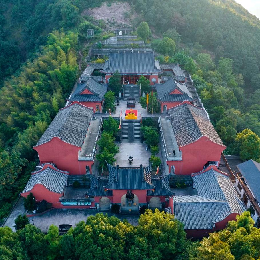 驰刃锐