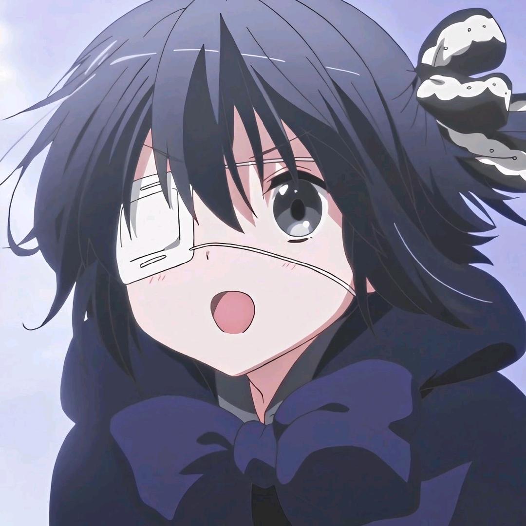 霍允.
