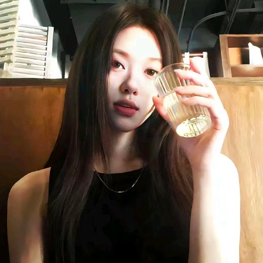 小姐姐严选带货