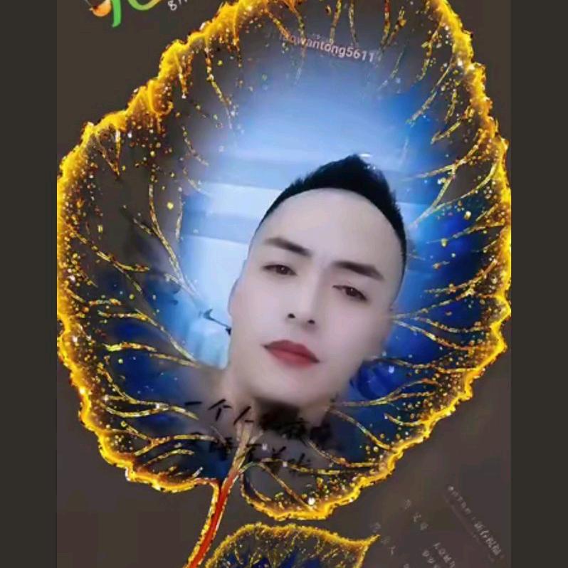 李。屁股上挂暧湖。有一定的水平。