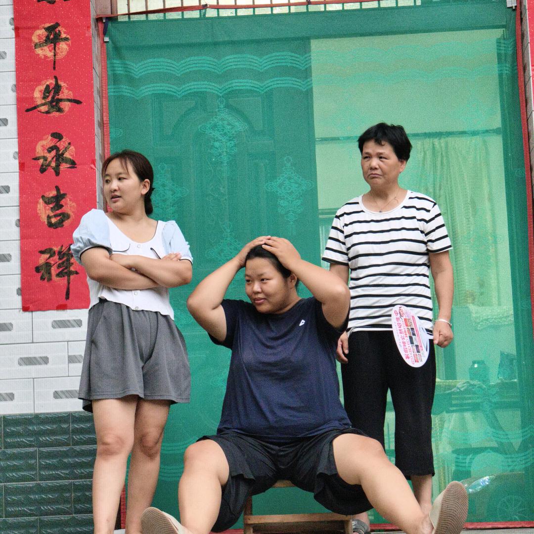 大小青青