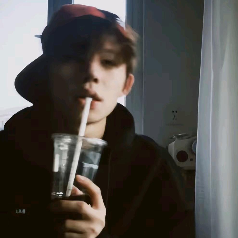 续写诗.🍯