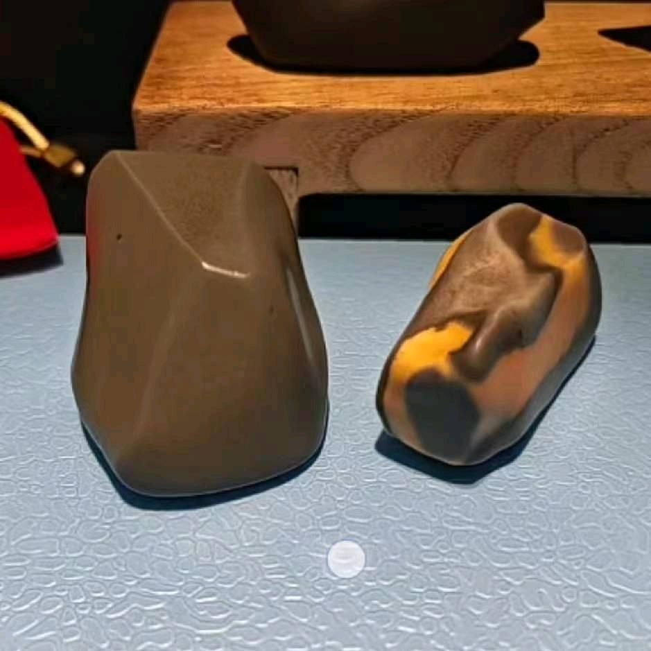 西域藏石阁