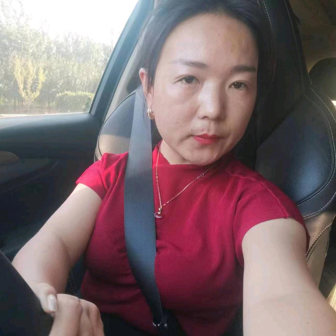 肃宁县朗衫制衣厂郝艳