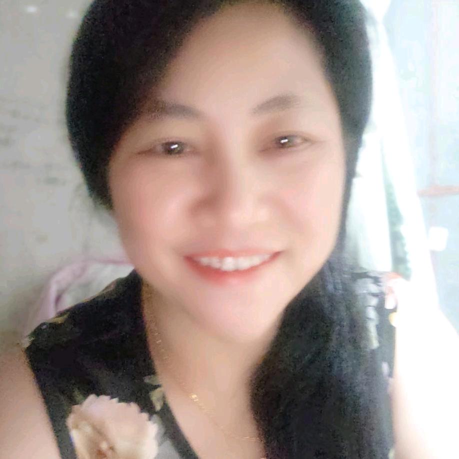 飞姐，晚上9:30开播。