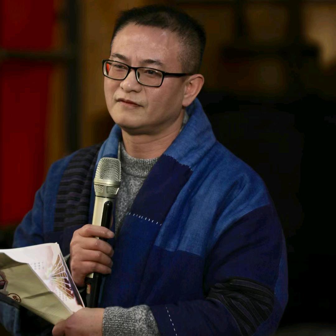 双峰县老故事玩家廖莉