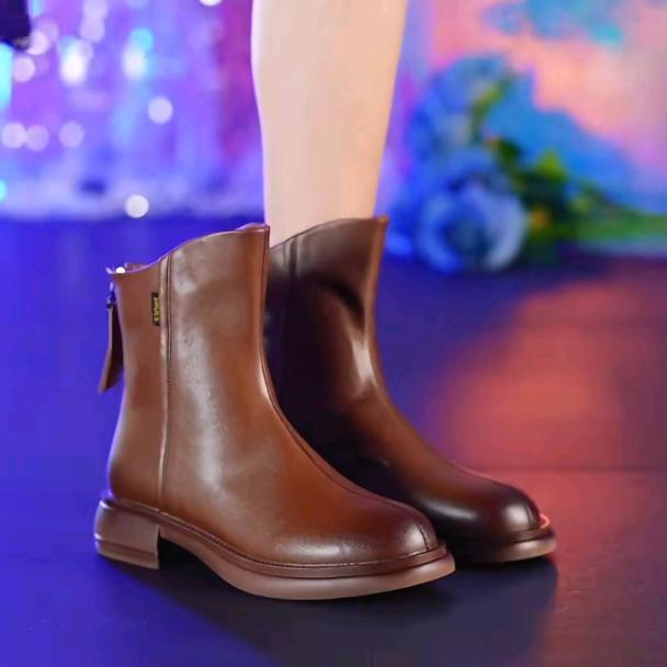 杨帆女鞋工厂店