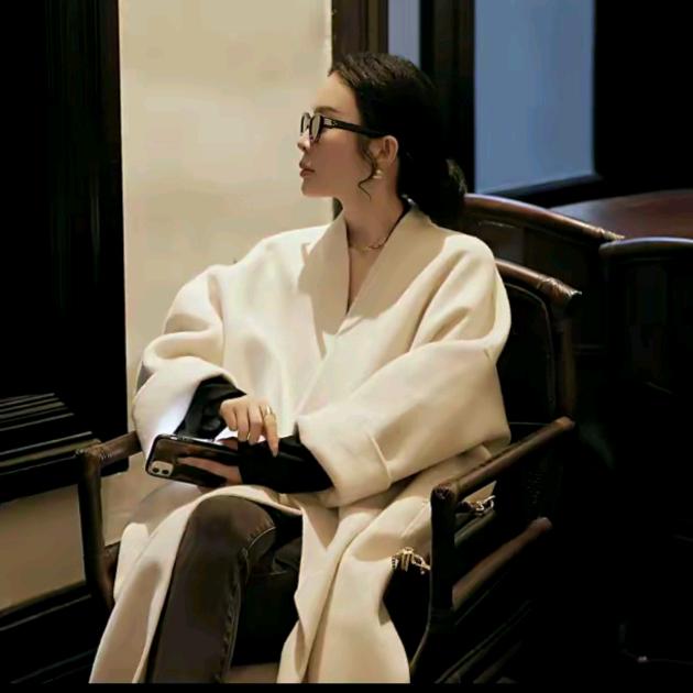 潘依绣直播精选