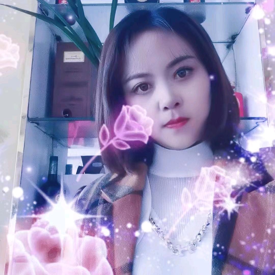 在花垣开湘菜馆的岚姐