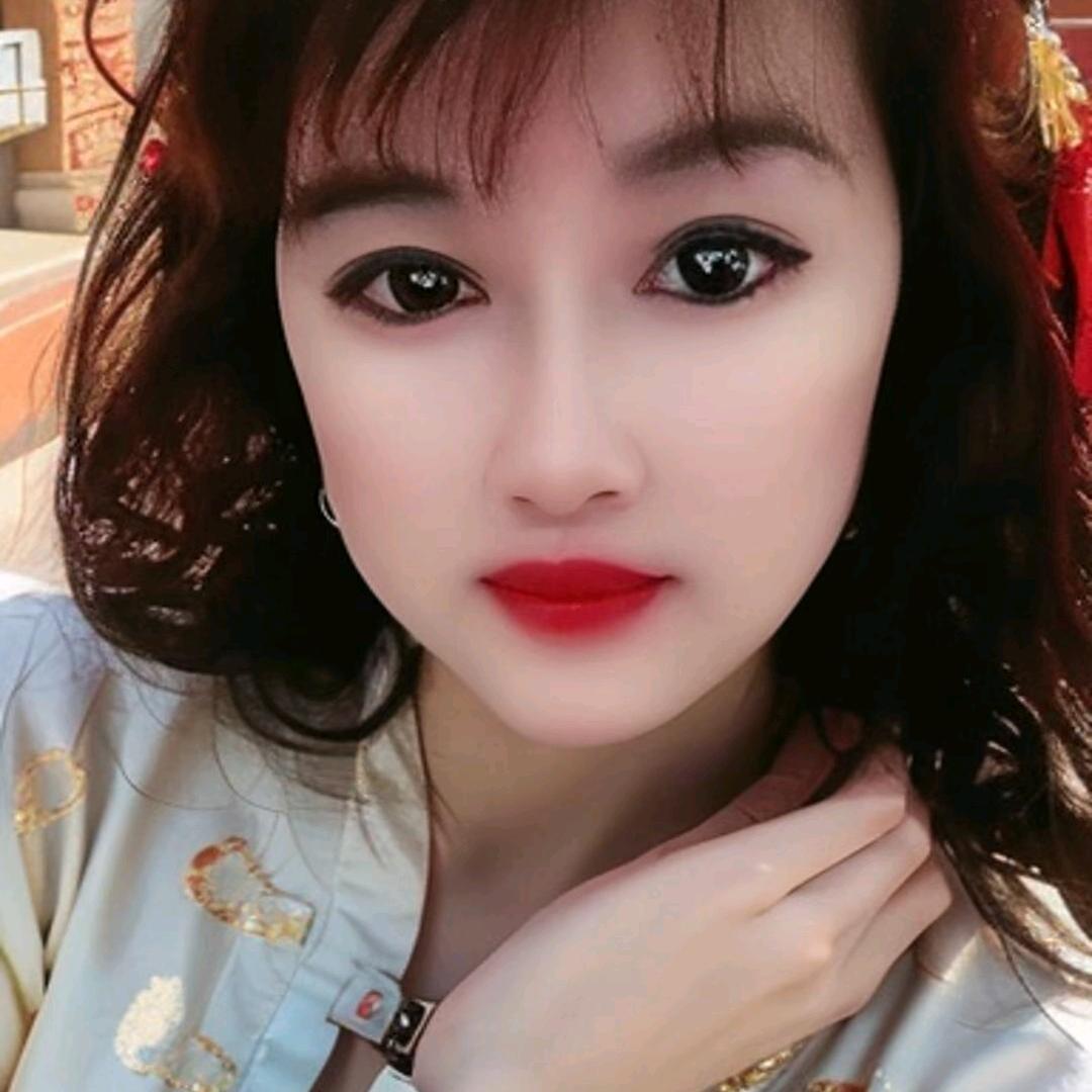 佳丽，三千