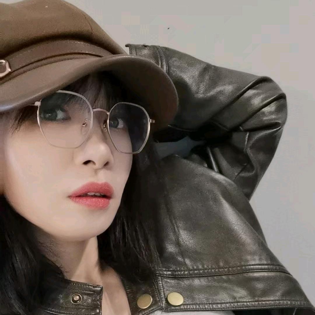 愿余生所念皆星辰