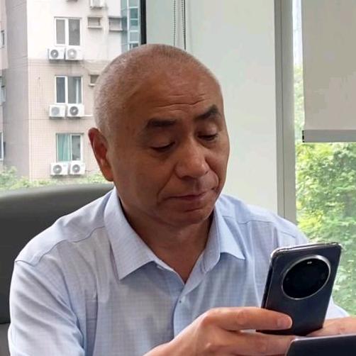 魏现州主任的助理