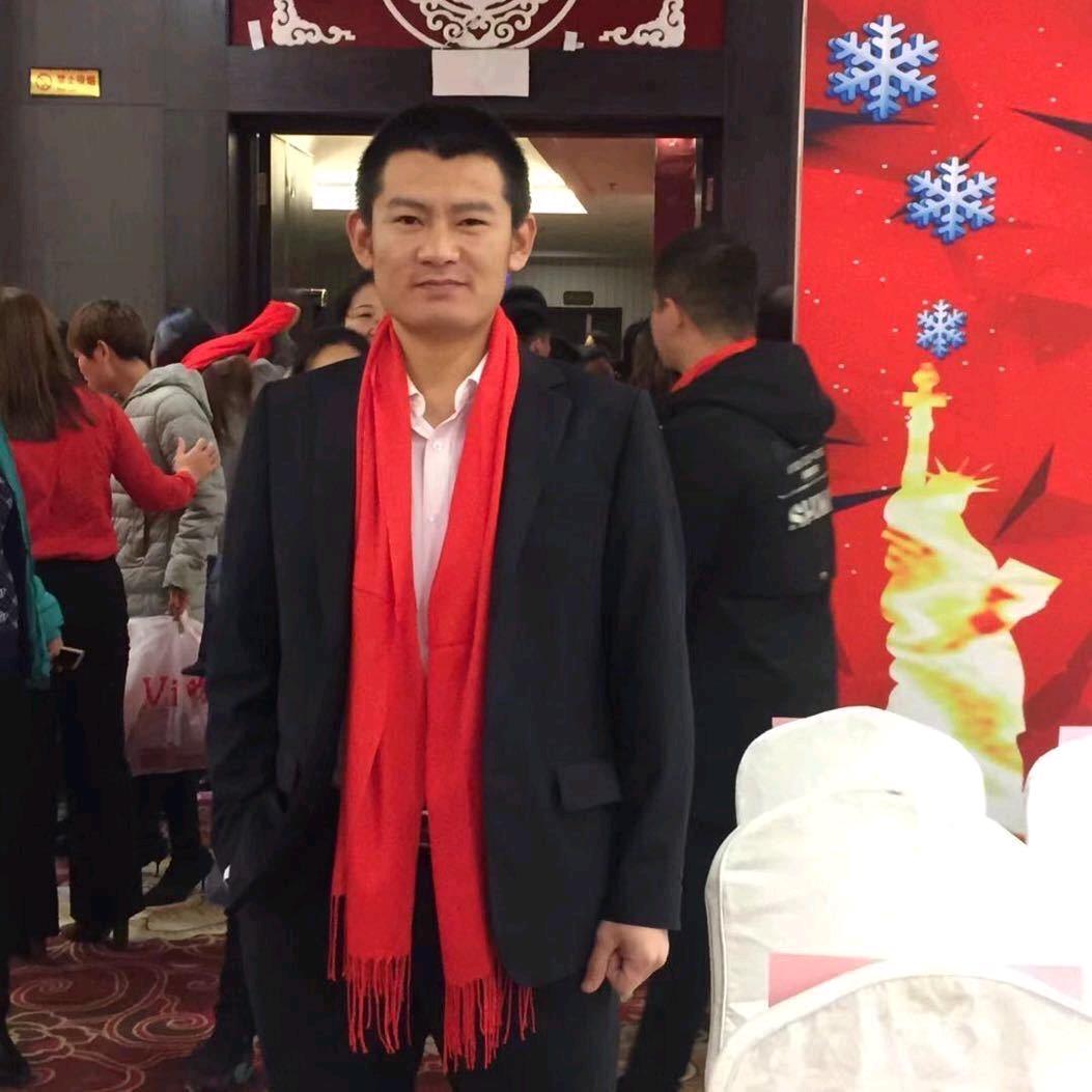 饮水思源的尹国柱