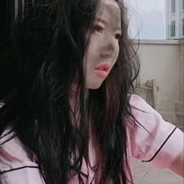 亚丽