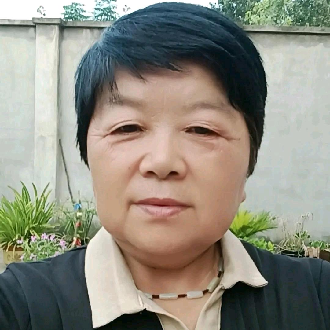 杨大姐🇨🇳下午1:30分开播一个小时