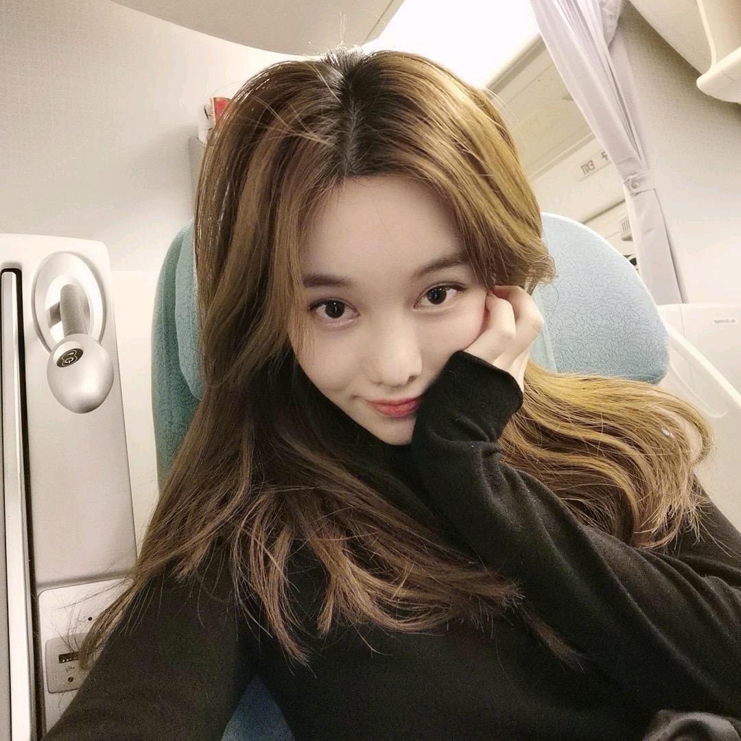 彭裳裳内衣旗舰店