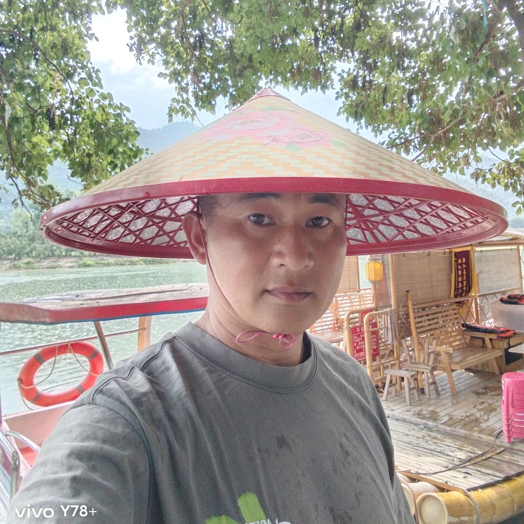 村头隔壁老王