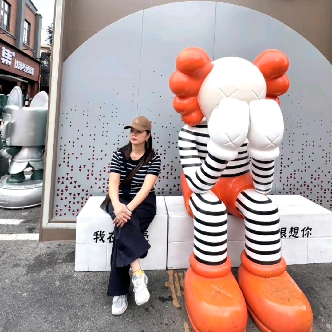 《 我只在乎你  》