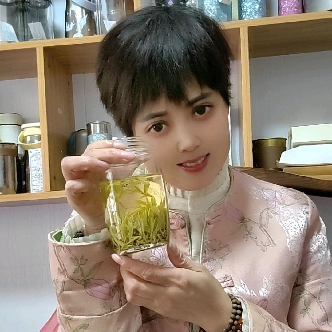 溧阳茶板娘张姐